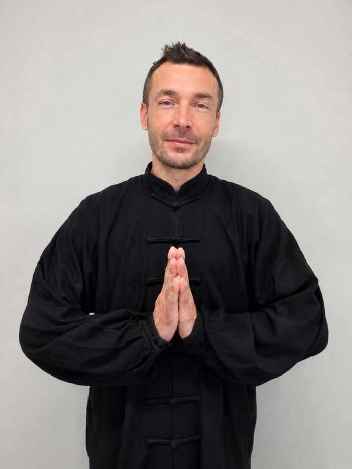 Евгений Комаричев